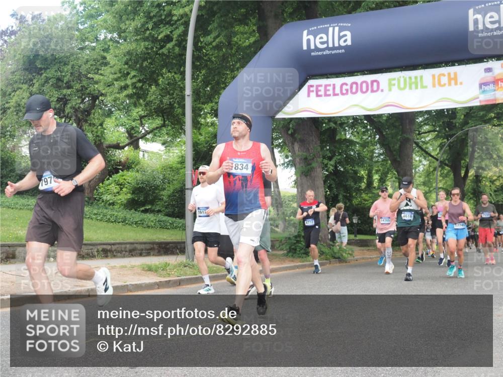 29.06.2025 - hella hamburg halbmarathon KatJ http://msf.ph/oto/8292885 29.06.2025 10:42:28 Zwischen KM18-KM19 1834, 1877, 4616, 6891, 7976 meine-sportfotos.de