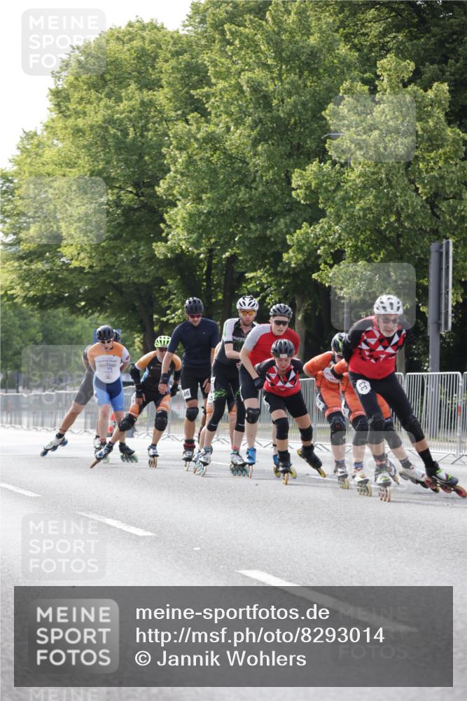 29.06.2025 - hella hamburg halbmarathon Jannik Wohlers http://msf.ph/oto/8293014 29.06.2025 08:54:18 Lombardsbrücke  meine-sportfotos.de