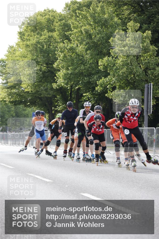 29.06.2025 - hella hamburg halbmarathon Jannik Wohlers http://msf.ph/oto/8293036 29.06.2025 08:54:18 Lombardsbrücke  meine-sportfotos.de