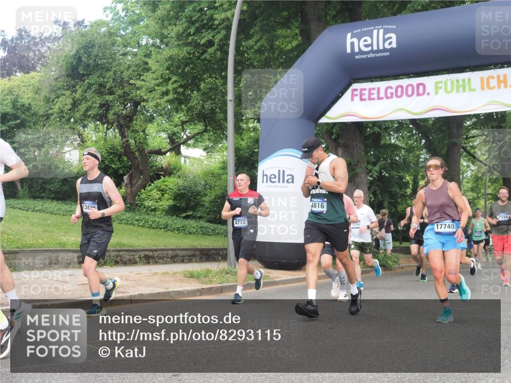 29.06.2025 - hella hamburg halbmarathon KatJ http://msf.ph/oto/8293115 29.06.2025 10:42:29 Zwischen KM18-KM19 1834, 1877, 4616, 4772, 6891, 7594, 7976 meine-sportfotos.de