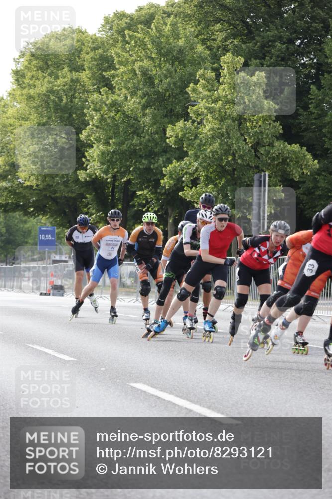 29.06.2025 - hella hamburg halbmarathon Jannik Wohlers http://msf.ph/oto/8293121 29.06.2025 08:54:19 Lombardsbrücke  meine-sportfotos.de