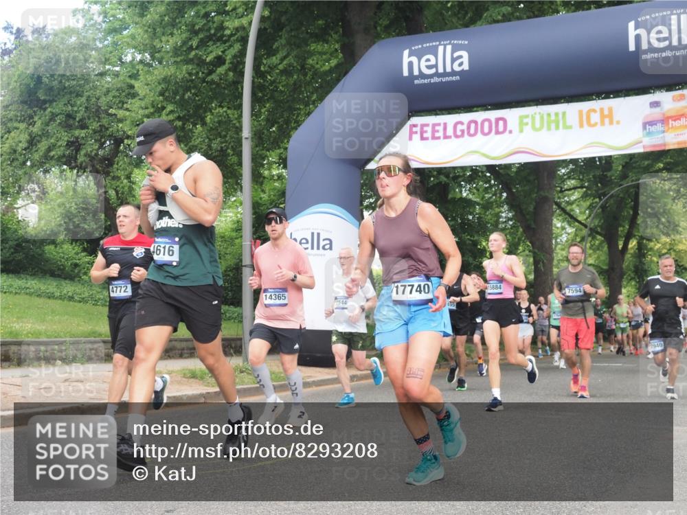 29.06.2025 - hella hamburg halbmarathon KatJ http://msf.ph/oto/8293208 29.06.2025 10:42:30 Zwischen KM18-KM19 1834, 1877, 4616, 4772, 6891, 7594, 7976 meine-sportfotos.de