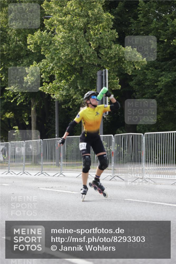 29.06.2025 - hella hamburg halbmarathon Jannik Wohlers http://msf.ph/oto/8293303 29.06.2025 08:54:26 Lombardsbrücke  meine-sportfotos.de