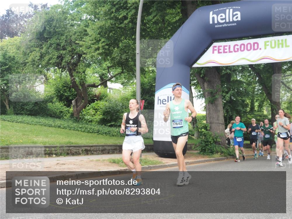 29.06.2025 - hella hamburg halbmarathon KatJ http://msf.ph/oto/8293804 29.06.2025 10:42:34 Zwischen KM18-KM19 1179, 1834, 2029, 4616, 4772, 7594, 7646, 7976 meine-sportfotos.de
