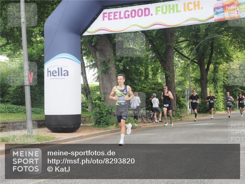 29.06.2025 - hella hamburg halbmarathon KatJ http://msf.ph/oto/8293820 29.06.2025 10:13:17 Zwischen KM18-KM19  meine-sportfotos.de