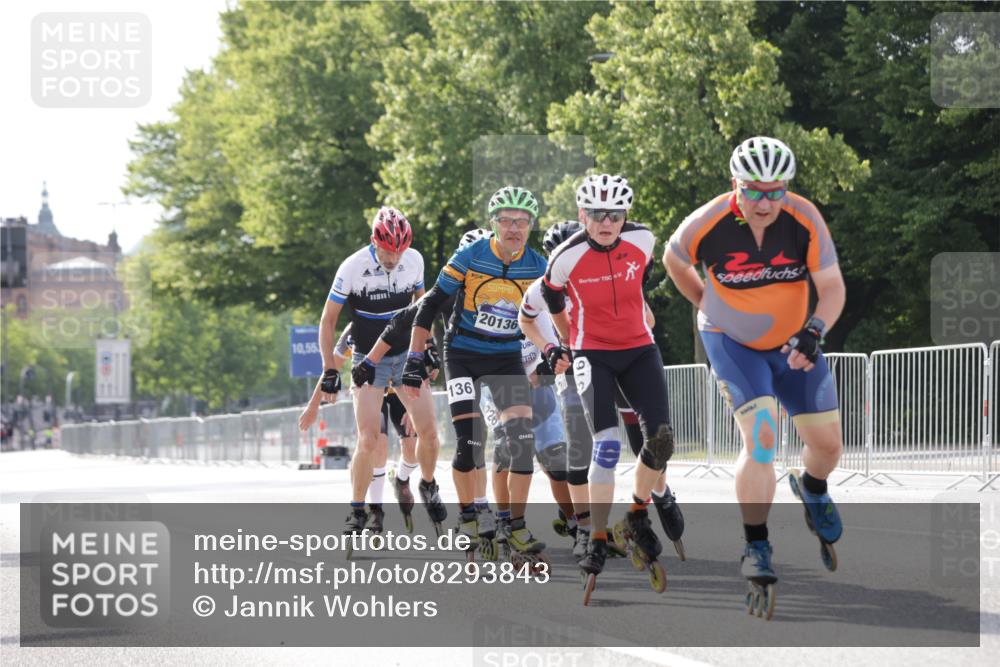 29.06.2025 - hella hamburg halbmarathon Jannik Wohlers http://msf.ph/oto/8293843 29.06.2025 08:54:39 Lombardsbrücke  meine-sportfotos.de