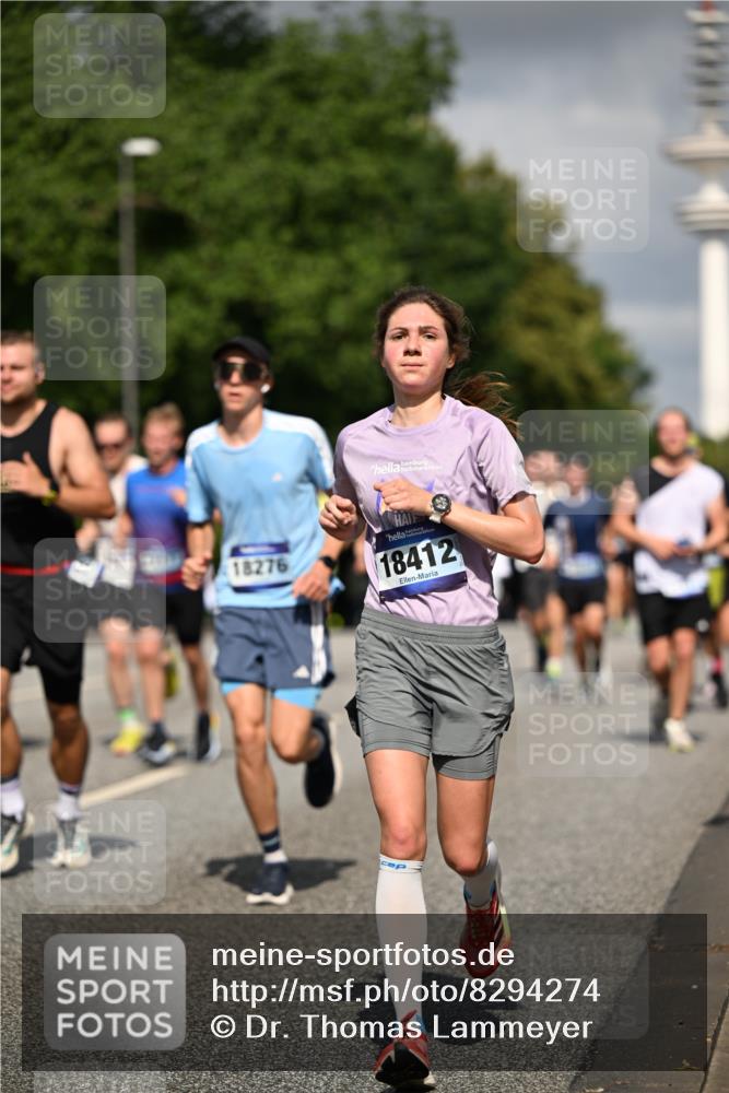 29.06.2025 - hella hamburg halbmarathon Dr. Thomas Lammeyer http://msf.ph/oto/8294274 29.06.2025 09:53:33 Kennedybrücke 1615, 1675, 1800, 1803, 1975, 2324, 2415, 2949, 3332, 3431, 3530, 4303, 4425, 4528, 5248, 5436, 5791, 5803, 6682, 7495, 7774, 7796, 8629, 8925, 9265, 9294, 9302, 9711, 9979, 10894 meine-sportfotos.de