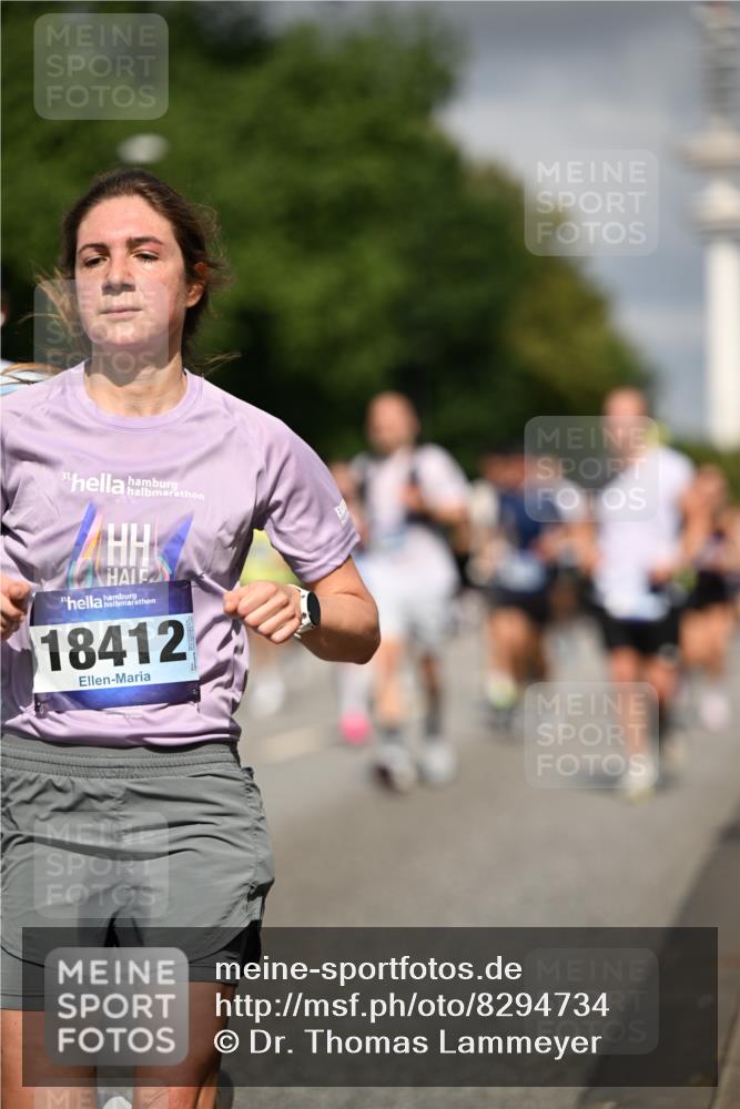 29.06.2025 - hella hamburg halbmarathon Dr. Thomas Lammeyer http://msf.ph/oto/8294734 29.06.2025 09:53:34 Kennedybrücke 1615, 1675, 1800, 1803, 1975, 2324, 2415, 2949, 3332, 3431, 3530, 4303, 4425, 4528, 5248, 5436, 5791, 5803, 6682, 7495, 7774, 7796, 8629, 8925, 9265, 9294, 9302, 9711, 9979, 10894 meine-sportfotos.de
