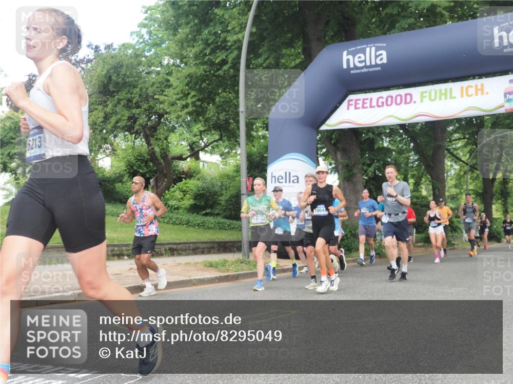 29.06.2025 - hella hamburg halbmarathon KatJ http://msf.ph/oto/8295049 29.06.2025 10:42:42 Zwischen KM18-KM19 1179, 2378, 3048, 3668, 5465, 7646, 7742, 8573, 8691 meine-sportfotos.de