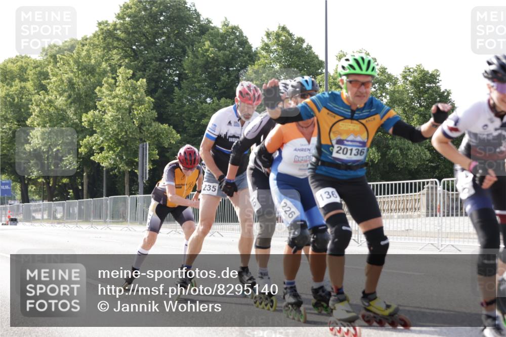 29.06.2025 - hella hamburg halbmarathon Jannik Wohlers http://msf.ph/oto/8295140 29.06.2025 08:54:40 Lombardsbrücke  meine-sportfotos.de