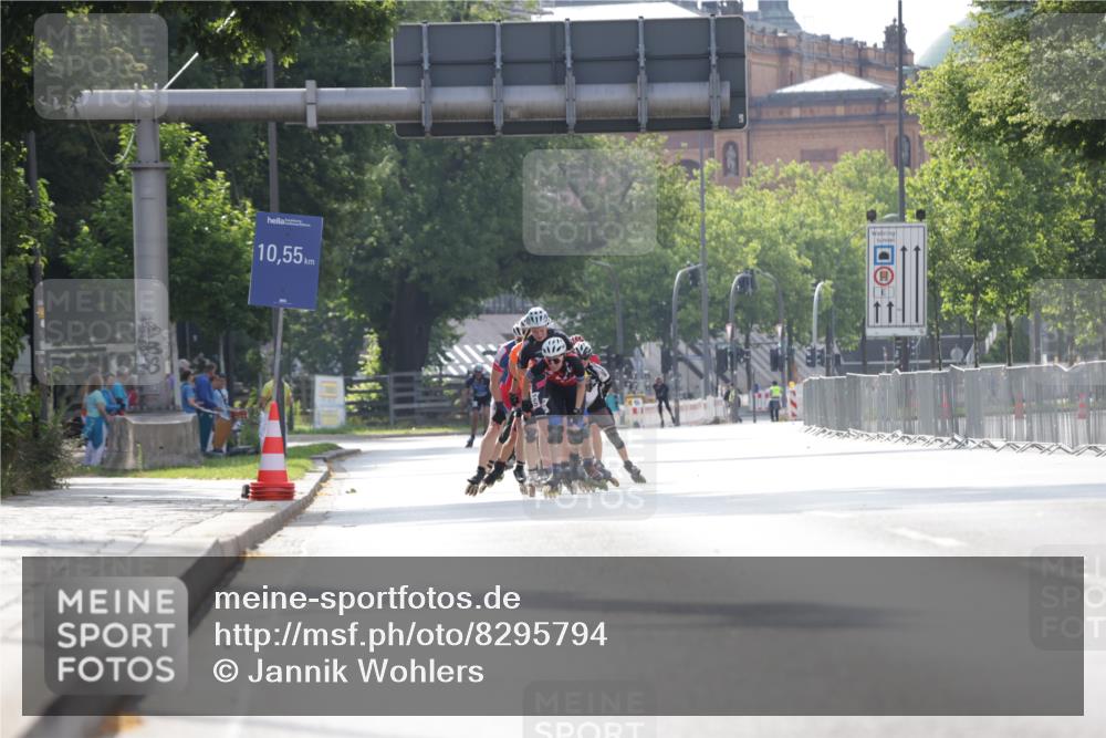 29.06.2025 - hella hamburg halbmarathon Jannik Wohlers http://msf.ph/oto/8295794 29.06.2025 08:54:55 Lombardsbrücke  meine-sportfotos.de