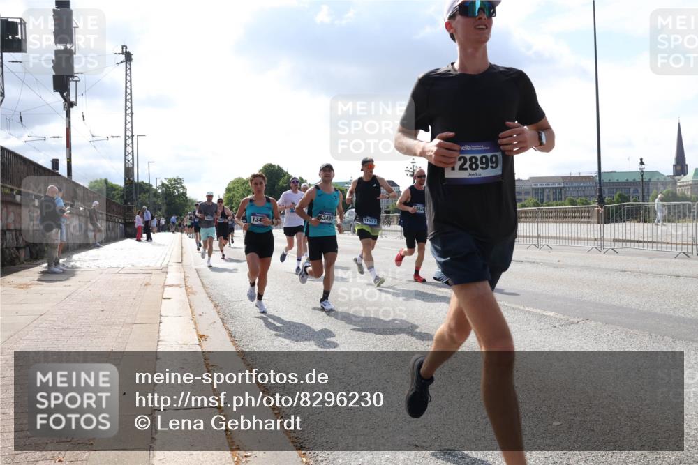 29.06.2025 - hella hamburg halbmarathon Lena Gebhardt http://msf.ph/oto/8296230 29.06.2025 09:46:44 Lombardsbrücke 3493, 17137, 134, 8824, 2899, 1053, 1344, 1411, 1577, 1889, 2243, 3955, 4477, 4944, 5048, 5152, 5193, 5660, 6683, 7080, 7466, 7534, 7622, 7628, 7845, 7867, 7901, 8312, 8323, 8784, 8864, 8956, 10298, 10477, 10865, 10927, 10929, 11230, 11304, 11661, 11898, 12447, 12899, 12987, 13199, 13252, 13493, 13494, 13617, 13729, 13961, 14276, 14310, 14385, 15391, 15902, 16065, 16140, 16243, 16811, 16931, 16957, 17213 meine-sportfotos.de