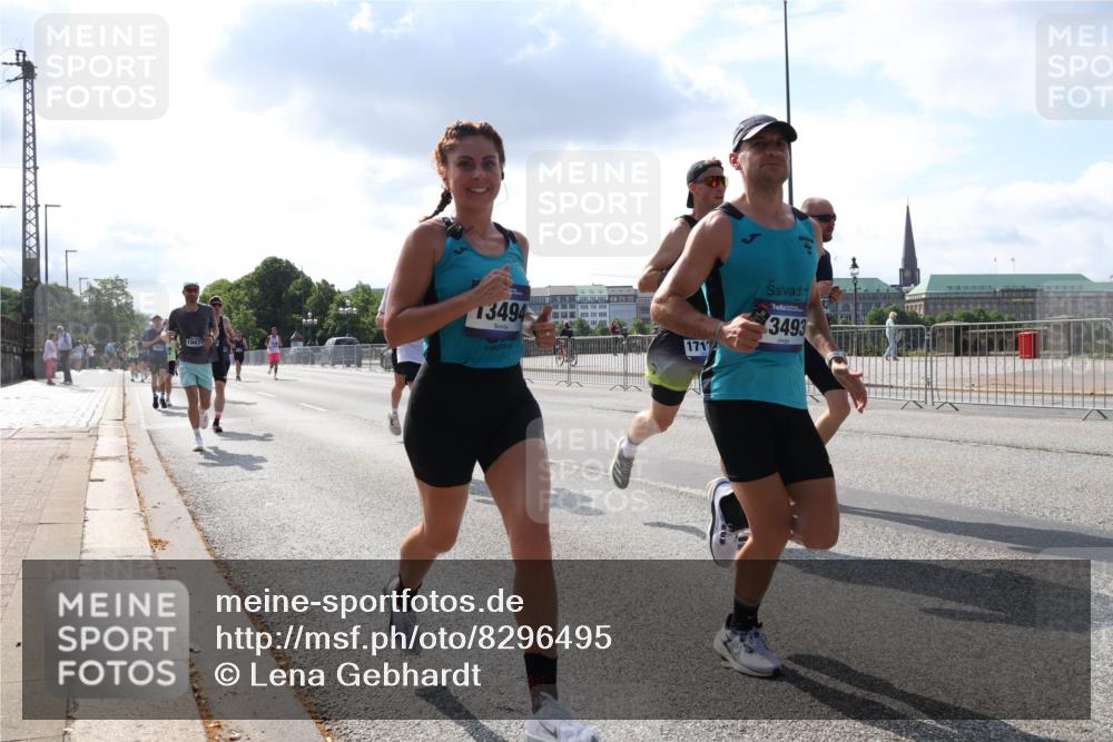 29.06.2025 - hella hamburg halbmarathon Lena Gebhardt http://msf.ph/oto/8296495 29.06.2025 09:46:45 Lombardsbrücke 10477, 13494, 1711, 3493, 1053, 1344, 1411, 1577, 1889, 2243, 3955, 4477, 4944, 5048, 5152, 5193, 5660, 6683, 7080, 7466, 7534, 7622, 7628, 7867, 7901, 8312, 8323, 8784, 8864, 10298, 10477, 10865, 10927, 10929, 11230, 11304, 11661, 11898, 12447, 12899, 12987, 13199, 13252, 13493, 13494, 13617, 13729, 13961, 14069, 14276, 14310, 14385, 15902, 16065, 16140, 16243, 16811, 16931, 16957, 17213 meine-sportfotos.de
