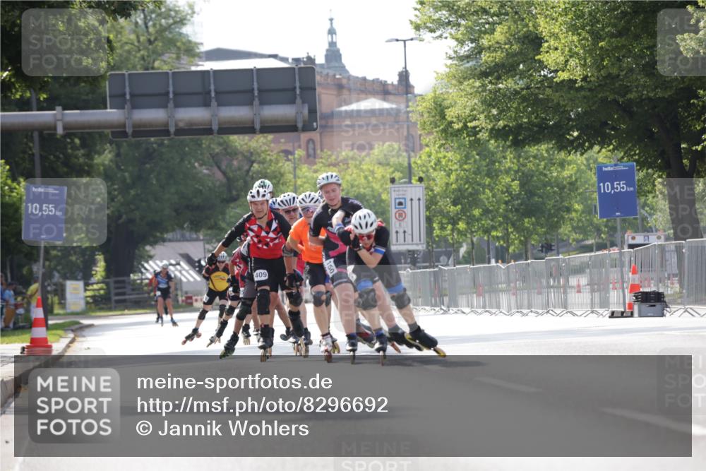 29.06.2025 - hella hamburg halbmarathon Jannik Wohlers http://msf.ph/oto/8296692 29.06.2025 08:54:59 Lombardsbrücke  meine-sportfotos.de