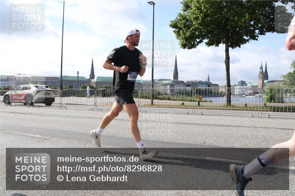 29.06.2025 - hella hamburg halbmarathon Lena Gebhardt http://msf.ph/oto/8296828 29.06.2025 09:46:47 Lombardsbrücke 7466, 1053, 1344, 1396, 1411, 1577, 1889, 2243, 3005, 3955, 4477, 4944, 5048, 5152, 5193, 5660, 6683, 7080, 7466, 7534, 7622, 7628, 7867, 7901, 8312, 8323, 8784, 8864, 10298, 10477, 10865, 10927, 10929, 11230, 11304, 11661, 11898, 12447, 12899, 12987, 13199, 13252, 13493, 13494, 13617, 13729, 13961, 14069, 14276, 14310, 14385, 15902, 16065, 16140, 16243, 16811, 16931, 16957 meine-sportfotos.de