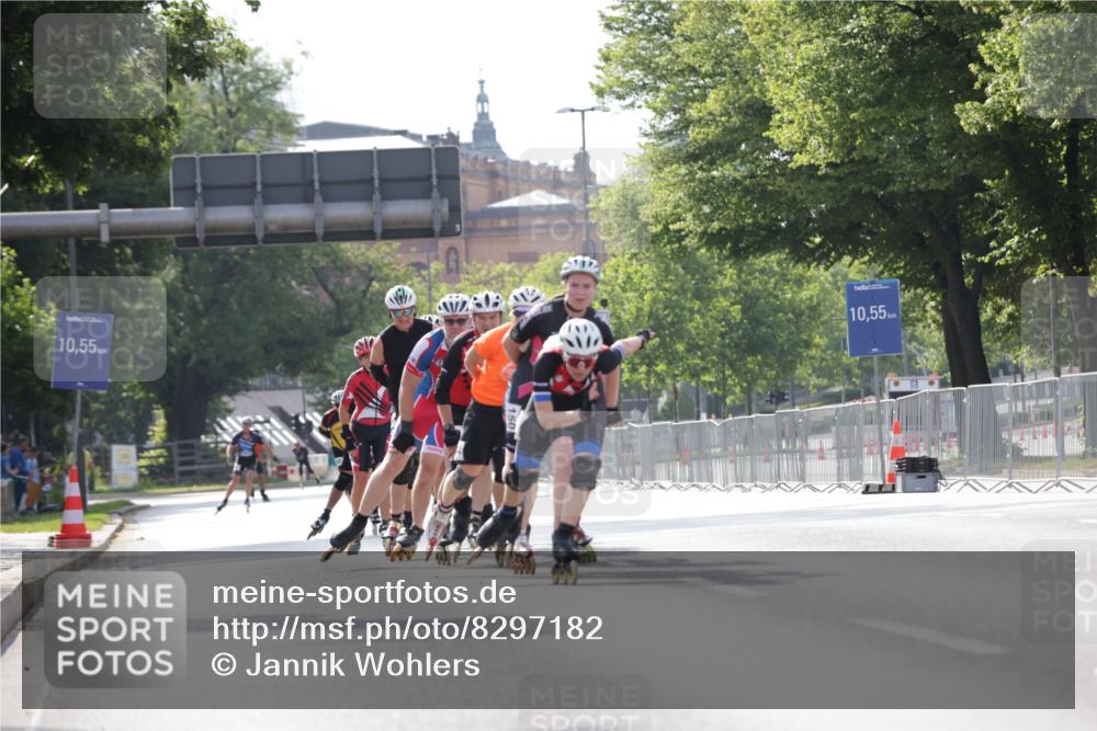 29.06.2025 - hella hamburg halbmarathon Jannik Wohlers http://msf.ph/oto/8297182 29.06.2025 08:55:00 Lombardsbrücke  meine-sportfotos.de