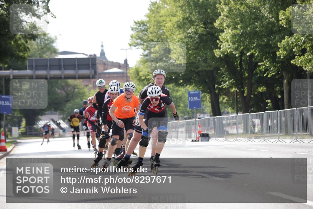 29.06.2025 - hella hamburg halbmarathon Jannik Wohlers http://msf.ph/oto/8297671 29.06.2025 08:55:01 Lombardsbrücke  meine-sportfotos.de