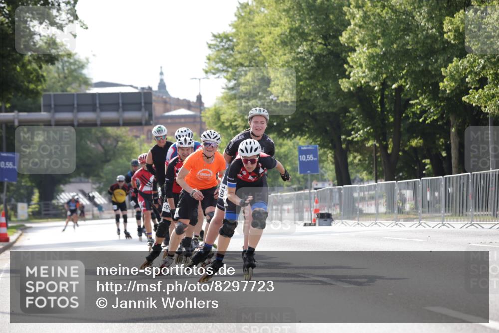 29.06.2025 - hella hamburg halbmarathon Jannik Wohlers http://msf.ph/oto/8297723 29.06.2025 08:55:01 Lombardsbrücke  meine-sportfotos.de