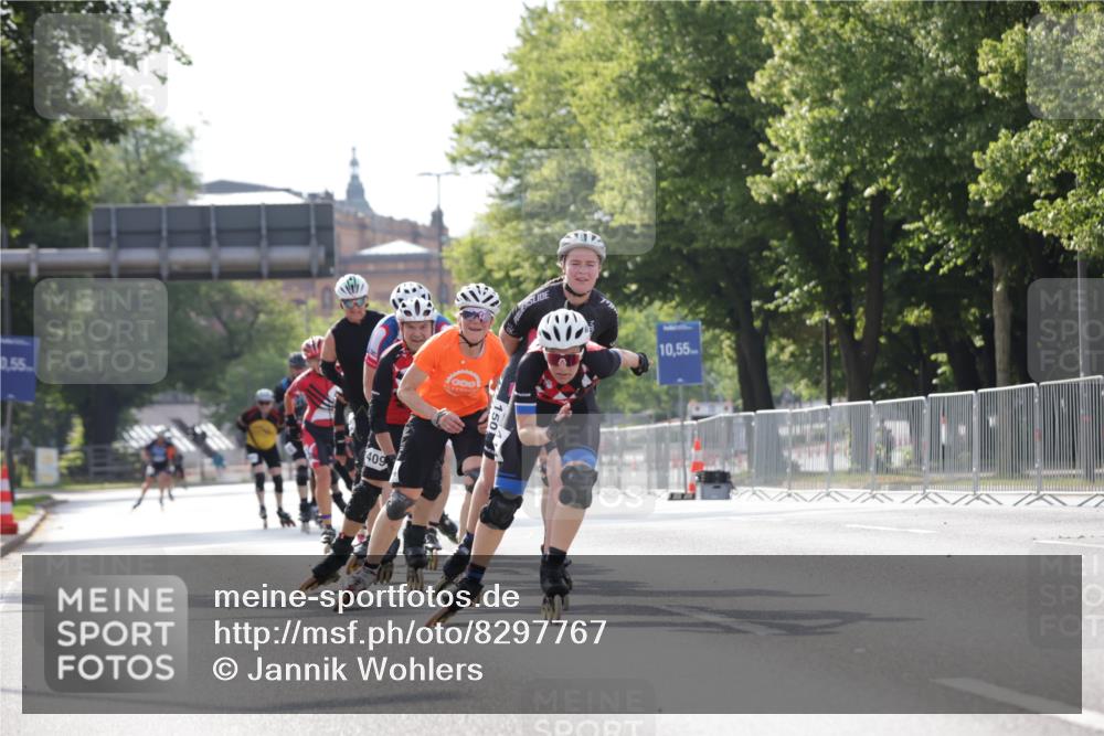 29.06.2025 - hella hamburg halbmarathon Jannik Wohlers http://msf.ph/oto/8297767 29.06.2025 08:55:01 Lombardsbrücke  meine-sportfotos.de