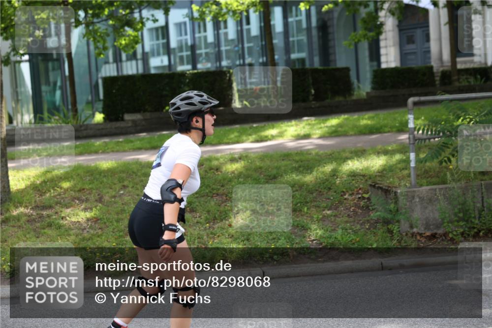 29.06.2025 - hella hamburg halbmarathon Yannick Fuchs http://msf.ph/oto/8298068 29.06.2025 09:51:02 20KM  meine-sportfotos.de