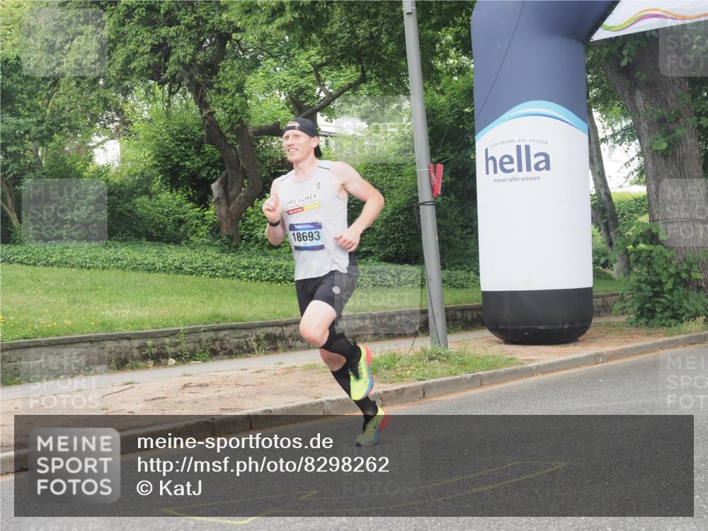 29.06.2025 - hella hamburg halbmarathon KatJ http://msf.ph/oto/8298262 29.06.2025 10:13:42 Zwischen KM18-KM19 2459, 6816 meine-sportfotos.de