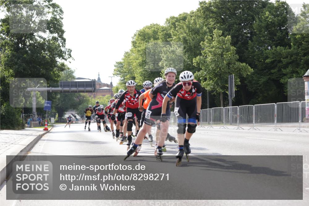 29.06.2025 - hella hamburg halbmarathon Jannik Wohlers http://msf.ph/oto/8298271 29.06.2025 08:55:02 Lombardsbrücke  meine-sportfotos.de