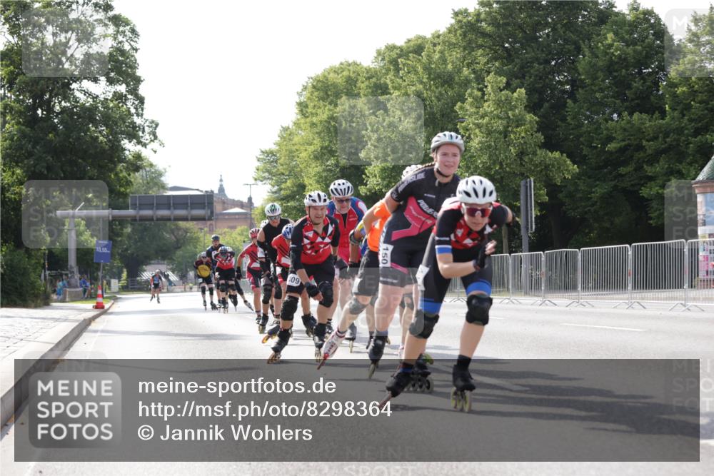 29.06.2025 - hella hamburg halbmarathon Jannik Wohlers http://msf.ph/oto/8298364 29.06.2025 08:55:03 Lombardsbrücke  meine-sportfotos.de