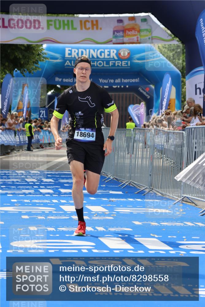 29.06.2025 - hella hamburg halbmarathon Strokosch-Dieckow http://msf.ph/oto/8298558 29.06.2025 10:17:21 Ziel 18694 meine-sportfotos.de
