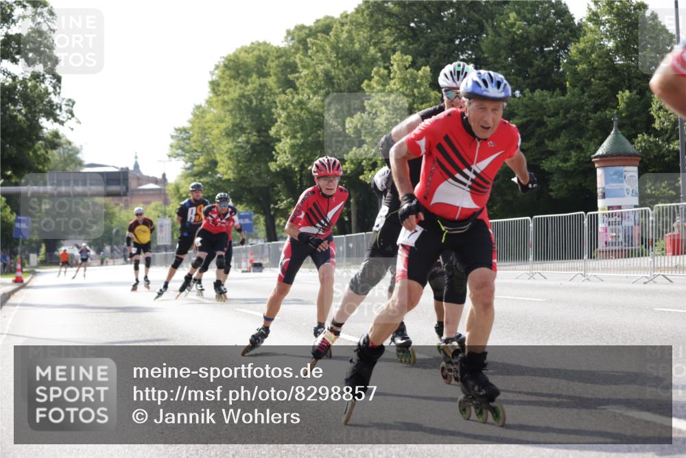 29.06.2025 - hella hamburg halbmarathon Jannik Wohlers http://msf.ph/oto/8298857 29.06.2025 08:55:05 Lombardsbrücke  meine-sportfotos.de