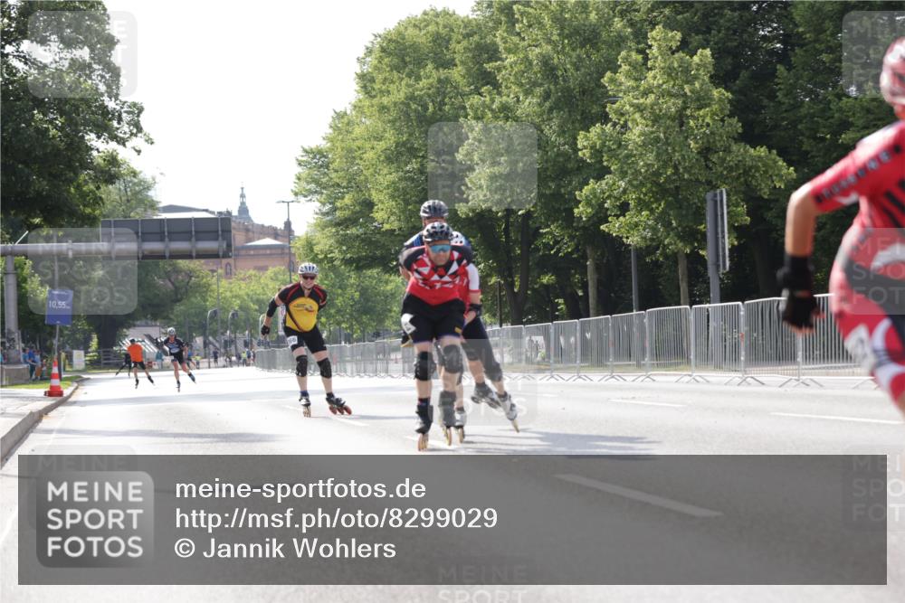 29.06.2025 - hella hamburg halbmarathon Jannik Wohlers http://msf.ph/oto/8299029 29.06.2025 08:55:06 Lombardsbrücke  meine-sportfotos.de