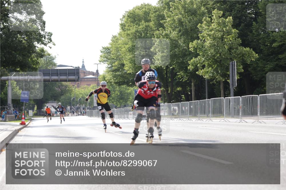 29.06.2025 - hella hamburg halbmarathon Jannik Wohlers http://msf.ph/oto/8299067 29.06.2025 08:55:06 Lombardsbrücke  meine-sportfotos.de