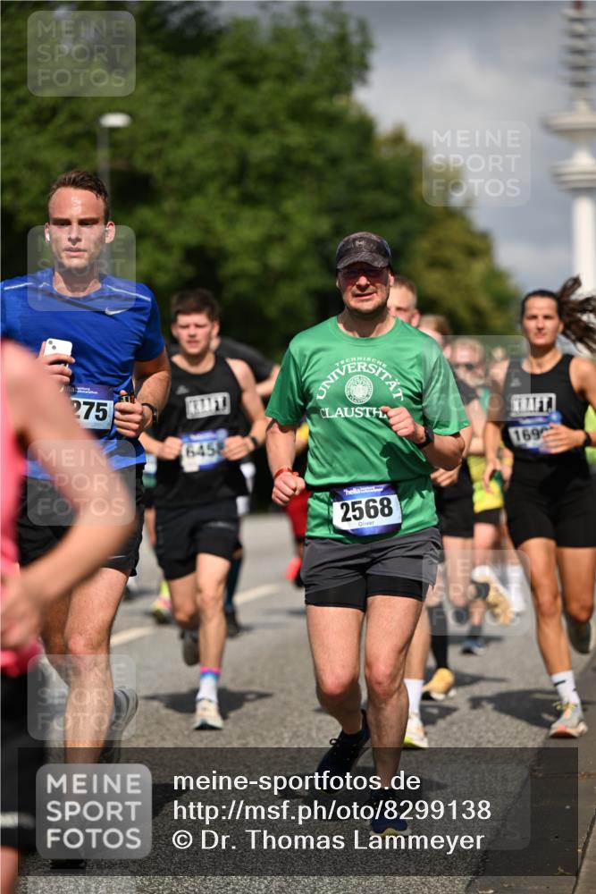29.06.2025 - hella hamburg halbmarathon Dr. Thomas Lammeyer http://msf.ph/oto/8299138 29.06.2025 09:53:56 Kennedybrücke 1209, 1358, 1675, 1688, 1803, 1882, 2415, 2568, 2675, 2826, 3332, 4205, 4398, 4528, 4823, 5409, 5436, 5508, 5745, 5791, 5803, 6458, 6529, 6649, 7774, 8450, 8958, 9017, 9116, 9302, 9365, 9711, 10218, 10922, 11281, 11305, 11379 meine-sportfotos.de