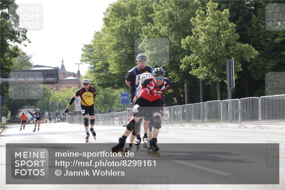 29.06.2025 - hella hamburg halbmarathon Jannik Wohlers http://msf.ph/oto/8299161 29.06.2025 08:55:06 Lombardsbrücke  meine-sportfotos.de