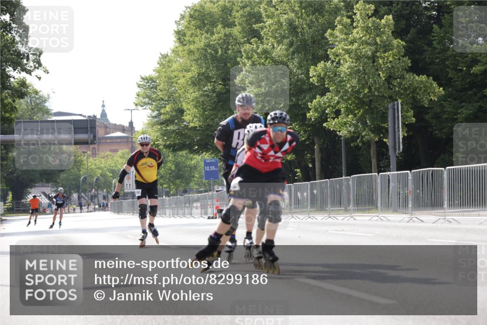 29.06.2025 - hella hamburg halbmarathon Jannik Wohlers http://msf.ph/oto/8299186 29.06.2025 08:55:06 Lombardsbrücke  meine-sportfotos.de