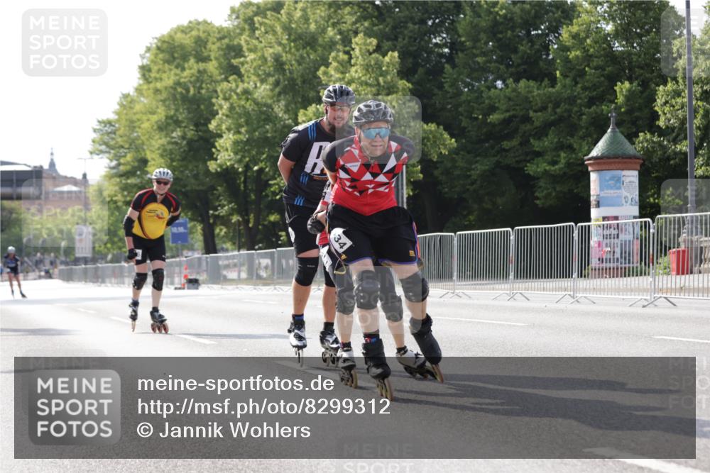 29.06.2025 - hella hamburg halbmarathon Jannik Wohlers http://msf.ph/oto/8299312 29.06.2025 08:55:07 Lombardsbrücke  meine-sportfotos.de