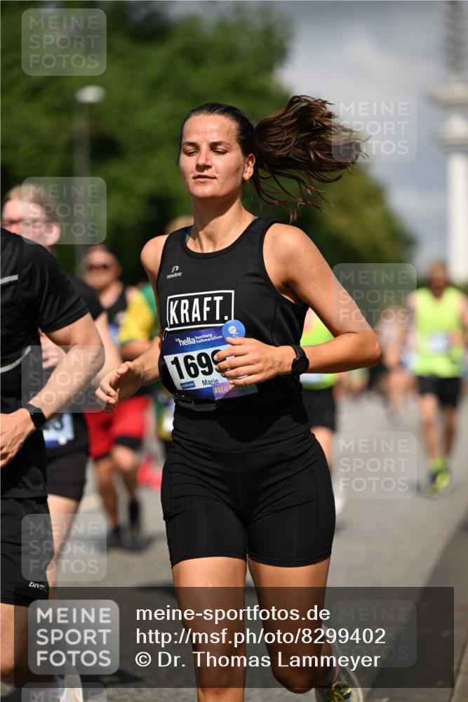 29.06.2025 - hella hamburg halbmarathon Dr. Thomas Lammeyer http://msf.ph/oto/8299402 29.06.2025 09:53:58 Kennedybrücke 1209, 1358, 1675, 1688, 1697, 1882, 2415, 2568, 2675, 2826, 3332, 4205, 4380, 4398, 4823, 5409, 5436, 5508, 5745, 5791, 6458, 6529, 6649, 6686, 7026, 7774, 8450, 8958, 9017, 9116, 9302, 9365, 9711, 10218, 10922, 11281, 11305, 11379 meine-sportfotos.de