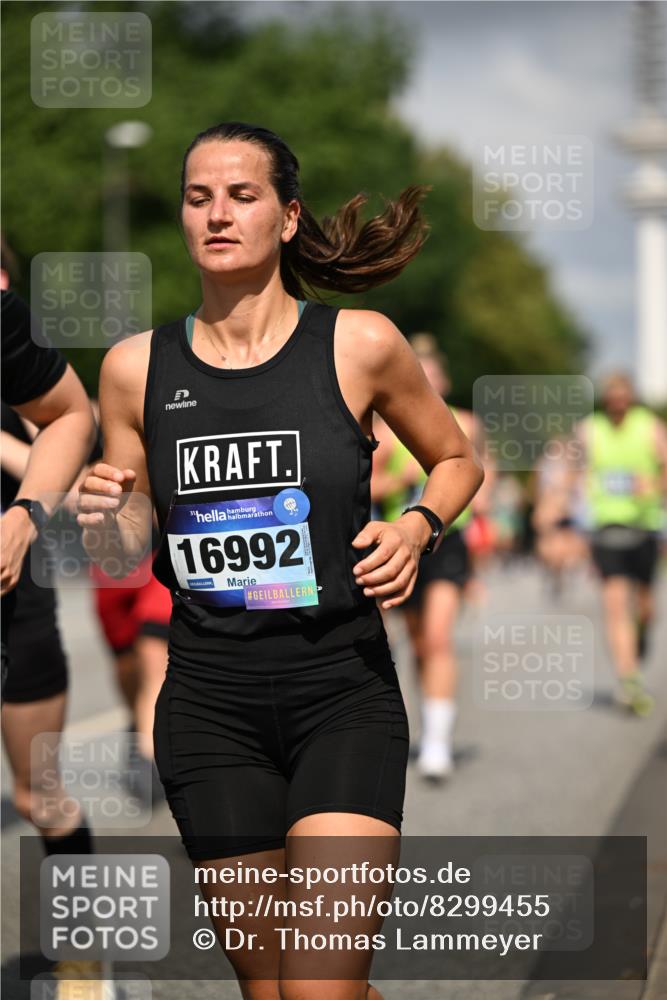 29.06.2025 - hella hamburg halbmarathon Dr. Thomas Lammeyer http://msf.ph/oto/8299455 29.06.2025 09:53:58 Kennedybrücke 1209, 1358, 1675, 1688, 1697, 1882, 2415, 2568, 2675, 2826, 3332, 4205, 4380, 4398, 4823, 5409, 5436, 5508, 5745, 5791, 6458, 6529, 6649, 6686, 7026, 7774, 8450, 8958, 9017, 9116, 9302, 9365, 9711, 10218, 10922, 11281, 11305, 11379 meine-sportfotos.de