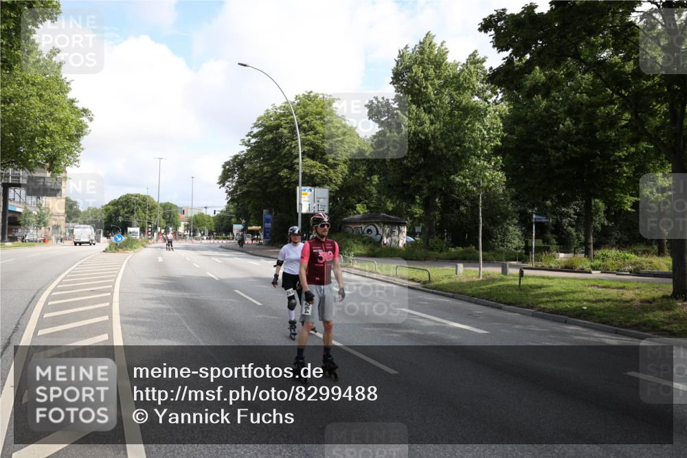 29.06.2025 - hella hamburg halbmarathon Yannick Fuchs http://msf.ph/oto/8299488 29.06.2025 09:47:53 20KM 265 meine-sportfotos.de