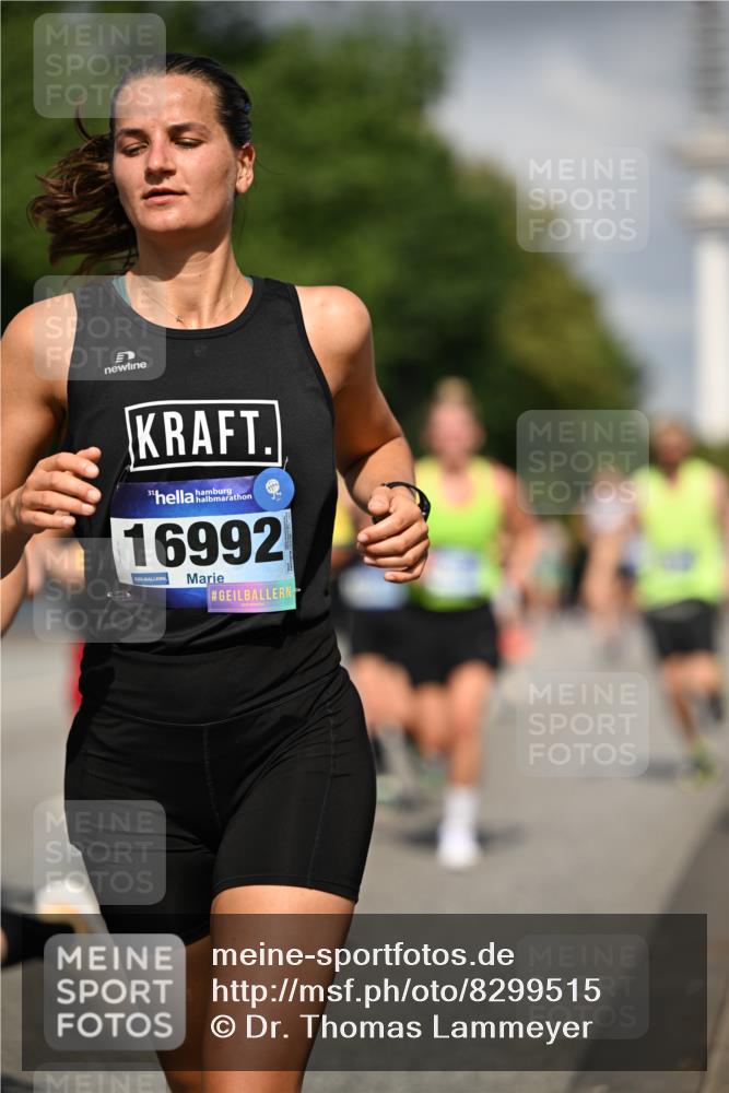 29.06.2025 - hella hamburg halbmarathon Dr. Thomas Lammeyer http://msf.ph/oto/8299515 29.06.2025 09:53:58 Kennedybrücke 1209, 1358, 1675, 1688, 1697, 1882, 2415, 2568, 2675, 2826, 3332, 4205, 4380, 4398, 4823, 5409, 5436, 5508, 5745, 5791, 6458, 6529, 6649, 6686, 7026, 7774, 8450, 8958, 9017, 9116, 9302, 9365, 9711, 10218, 10922, 11281, 11305, 11379 meine-sportfotos.de