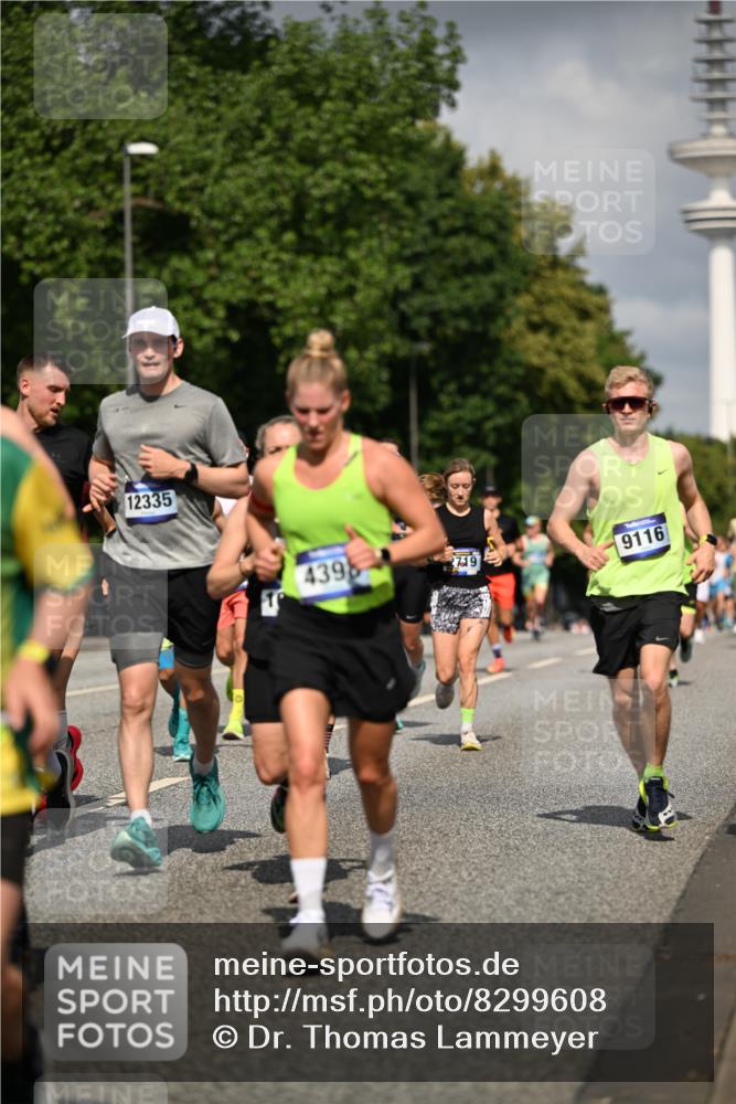 29.06.2025 - hella hamburg halbmarathon Dr. Thomas Lammeyer http://msf.ph/oto/8299608 29.06.2025 09:53:59 Kennedybrücke 1209, 1358, 1675, 1688, 1697, 1882, 2415, 2568, 2675, 2826, 3332, 3626, 4205, 4229, 4380, 4398, 4823, 5409, 5436, 5508, 5745, 5791, 6458, 6529, 6649, 6686, 6687, 7026, 7774, 8450, 8958, 9017, 9116, 9302, 9365, 10218, 10922, 11281, 11305, 11379 meine-sportfotos.de