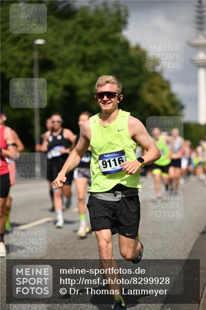 29.06.2025 - hella hamburg halbmarathon Dr. Thomas Lammeyer http://msf.ph/oto/8299928 29.06.2025 09:54:01 Kennedybrücke 1209, 1358, 1675, 1688, 1697, 1882, 2568, 2675, 2826, 3332, 3626, 4205, 4229, 4380, 4398, 4823, 5409, 5508, 5745, 6458, 6529, 6649, 6686, 6687, 7026, 8450, 8958, 9017, 9116, 9302, 9365, 10218, 10783, 10922, 11281, 11305, 11379 meine-sportfotos.de