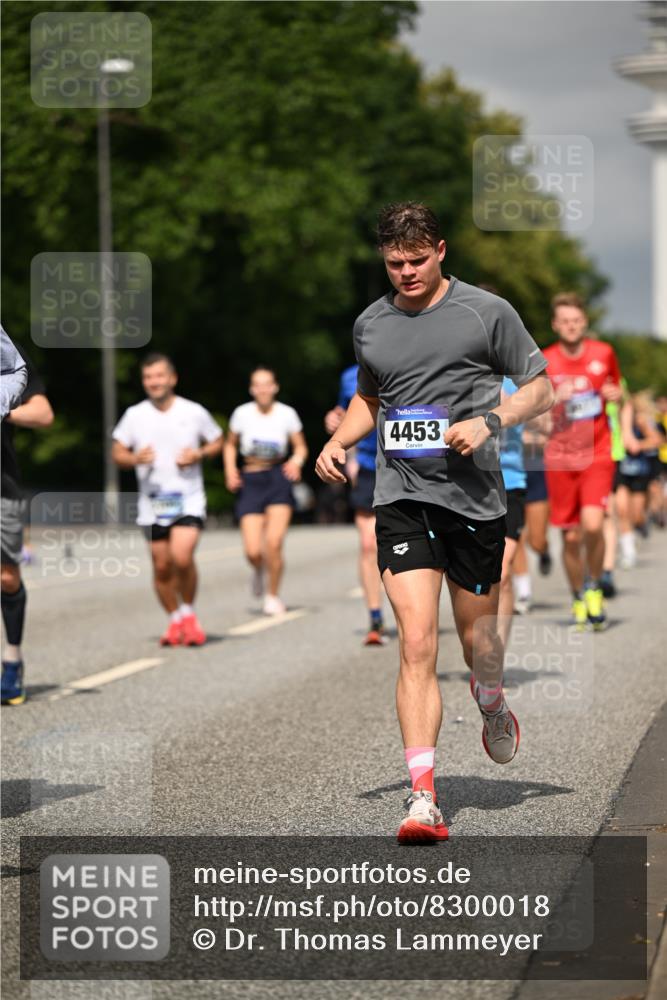 29.06.2025 - hella hamburg halbmarathon Dr. Thomas Lammeyer http://msf.ph/oto/8300018 29.06.2025 10:16:20 Kennedybrücke 1249, 1610, 1785, 1850, 1851, 2963, 2964, 3182, 3248, 3262, 3363, 4453, 4499, 5150, 5166, 5176, 6822, 6871, 7014, 7907, 8206, 8207, 8917, 8971, 9253, 9428, 10067, 10402, 10685, 11025 meine-sportfotos.de