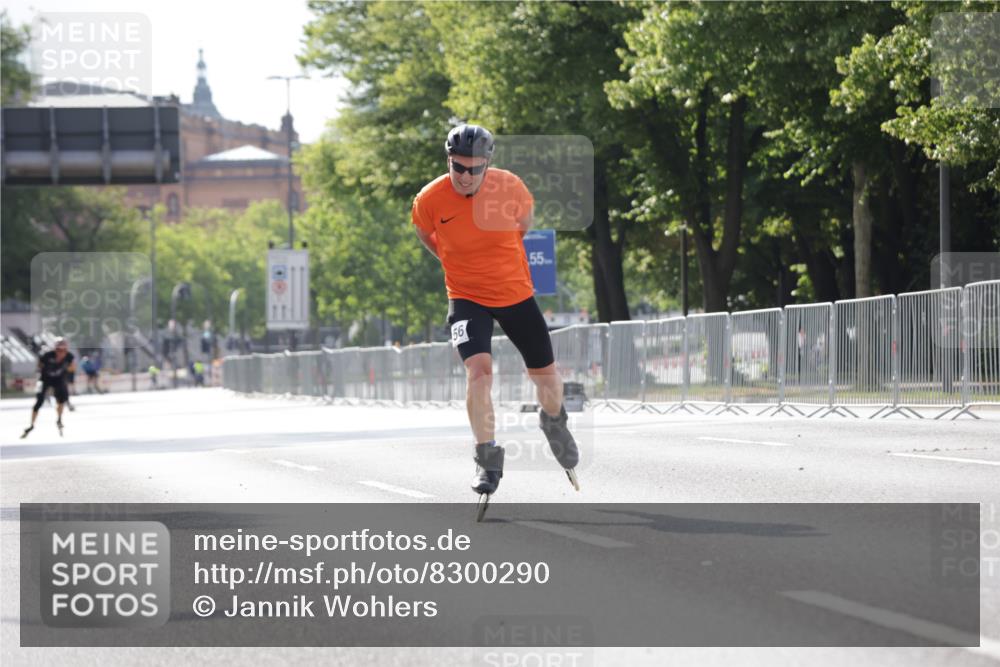 29.06.2025 - hella hamburg halbmarathon Jannik Wohlers http://msf.ph/oto/8300290 29.06.2025 08:55:15 Lombardsbrücke  meine-sportfotos.de