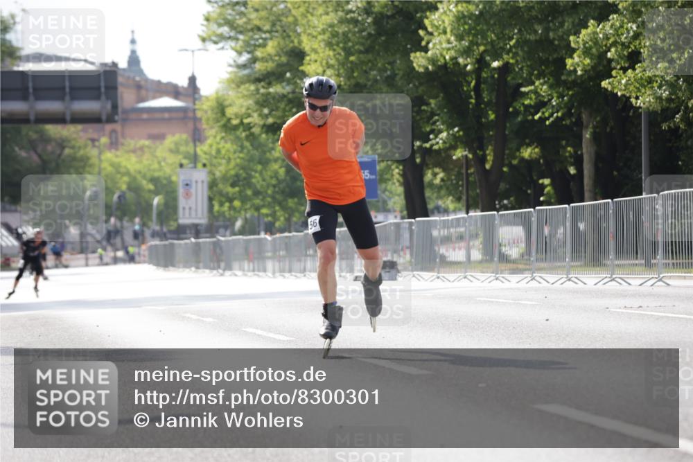 29.06.2025 - hella hamburg halbmarathon Jannik Wohlers http://msf.ph/oto/8300301 29.06.2025 08:55:15 Lombardsbrücke  meine-sportfotos.de