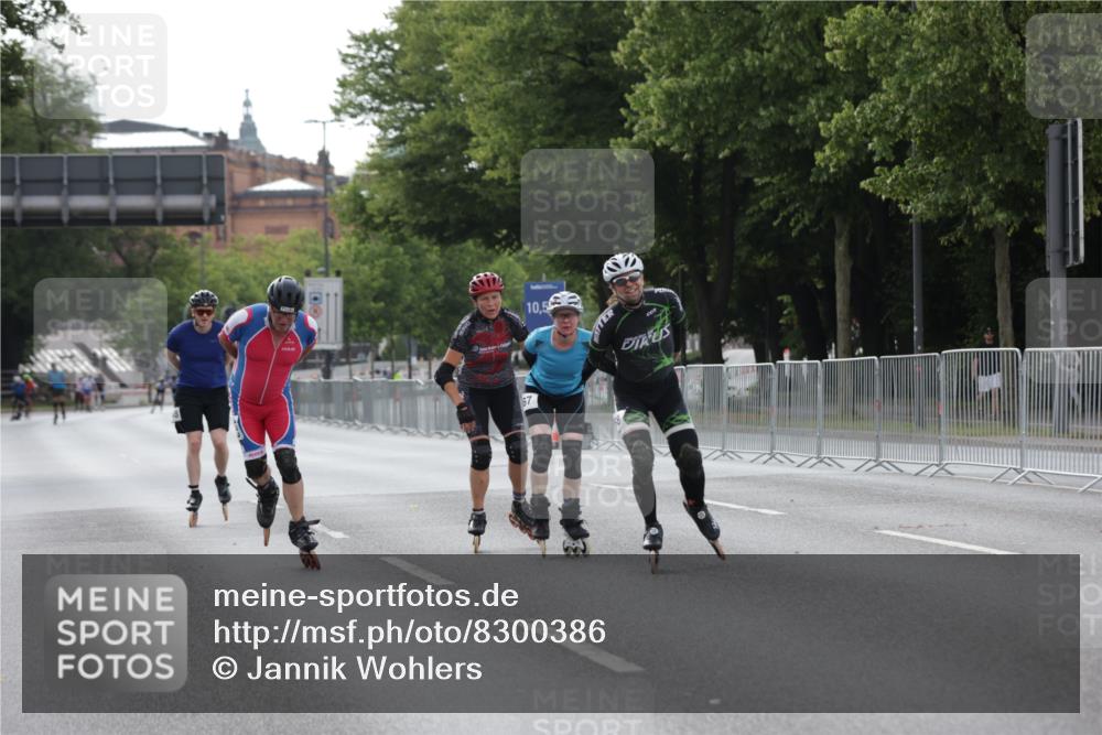 29.06.2025 - hella hamburg halbmarathon Jannik Wohlers http://msf.ph/oto/8300386 29.06.2025 08:56:27 Lombardsbrücke  meine-sportfotos.de