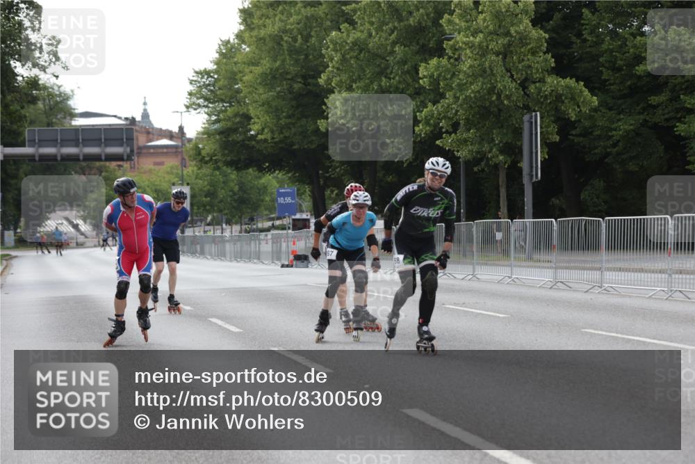 29.06.2025 - hella hamburg halbmarathon Jannik Wohlers http://msf.ph/oto/8300509 29.06.2025 08:56:28 Lombardsbrücke  meine-sportfotos.de
