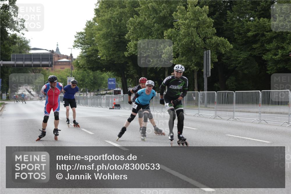 29.06.2025 - hella hamburg halbmarathon Jannik Wohlers http://msf.ph/oto/8300533 29.06.2025 08:56:28 Lombardsbrücke  meine-sportfotos.de
