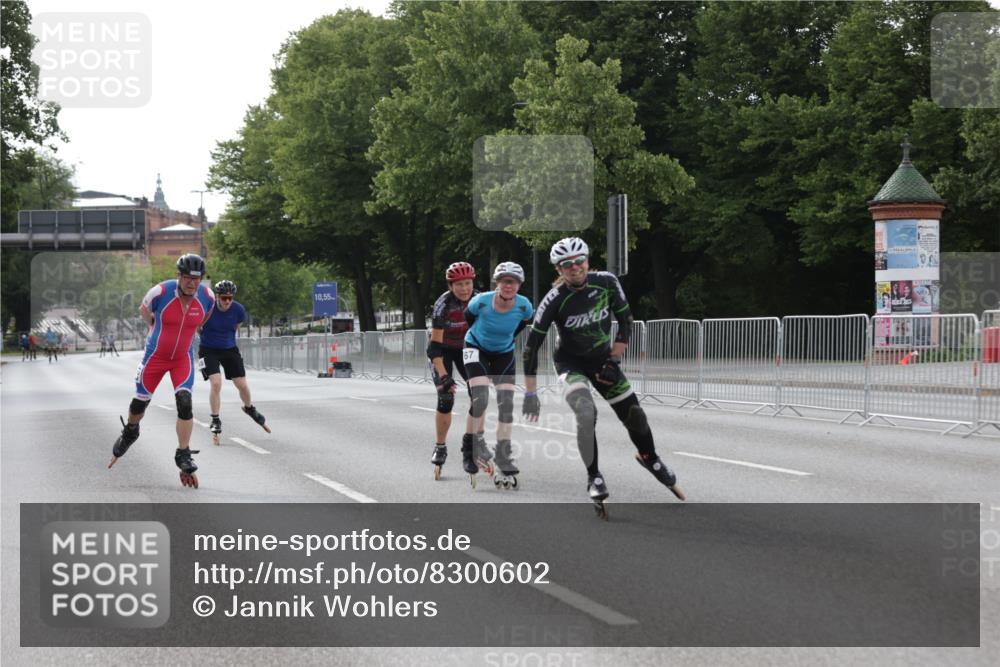 29.06.2025 - hella hamburg halbmarathon Jannik Wohlers http://msf.ph/oto/8300602 29.06.2025 08:56:29 Lombardsbrücke  meine-sportfotos.de