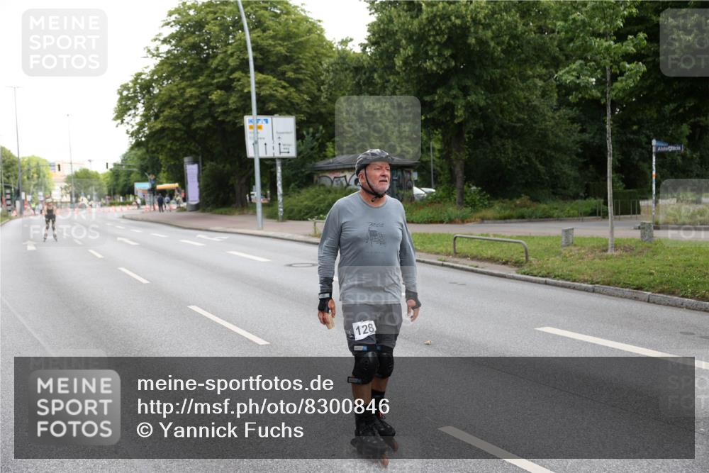 29.06.2025 - hella hamburg halbmarathon Yannick Fuchs http://msf.ph/oto/8300846 29.06.2025 10:03:24 20KM 12, 128 meine-sportfotos.de