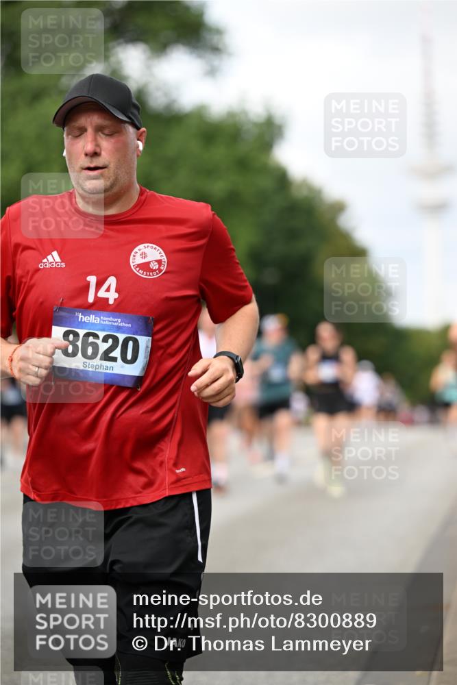 29.06.2025 - hella hamburg halbmarathon Dr. Thomas Lammeyer http://msf.ph/oto/8300889 29.06.2025 10:37:57 Kennedybrücke 1189, 1275, 1896, 2526, 2776, 3264, 3340, 3345, 3848, 4361, 4433, 4449, 4807, 4824, 4826, 5075, 5141, 5557, 5561, 5584, 5821, 5822, 5887, 6364, 6515, 6516, 6956, 7027, 7565, 7633, 7653, 7982, 8157, 8277, 8349, 8375, 8377, 8383, 8401, 8620, 9234, 9258, 9438, 9706, 9799, 9875, 9995, 10048, 10800, 11092, 11111, 11229, 11237, 11260 meine-sportfotos.de